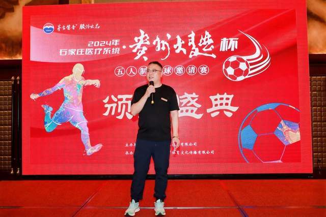 男篮热身赛首战，徐昕焦泊乔双双得分上双，杜锋如何评价？